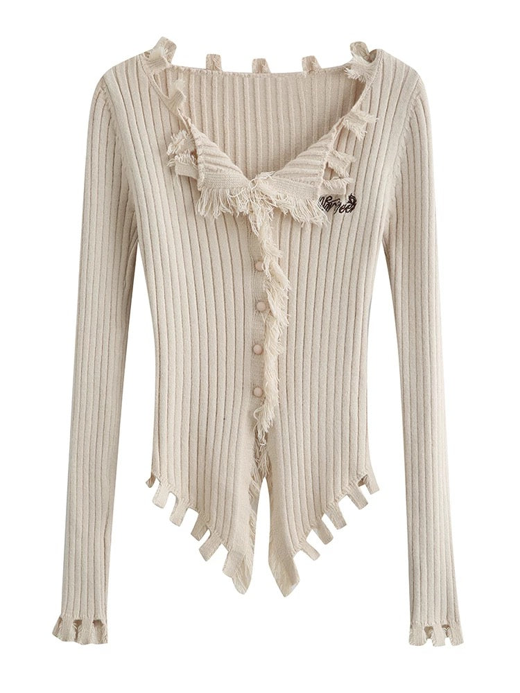 Mi Xiaoke American style niche design raw edge V-neck unique and chic sweater for women in early spring hot girl knitted sweater top
