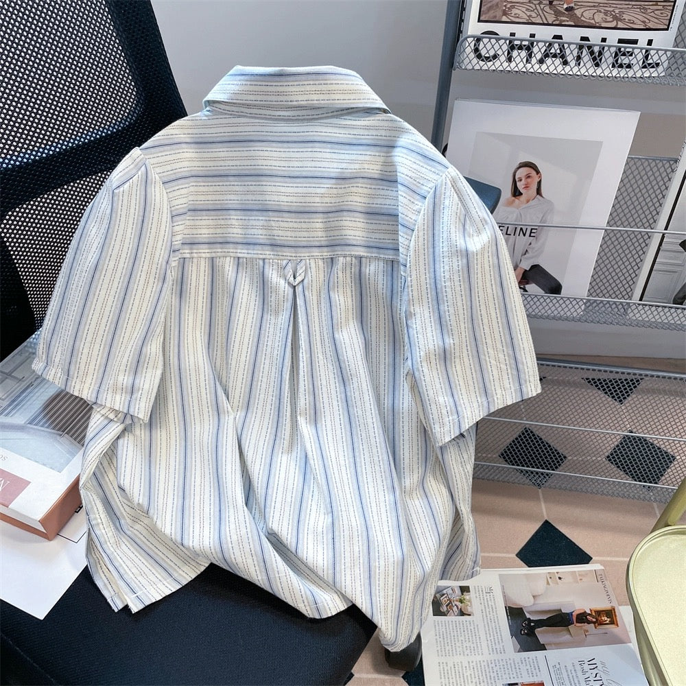 Design niche irregular striped short-sleeved shirt for women 2023 new summer college style casual short top