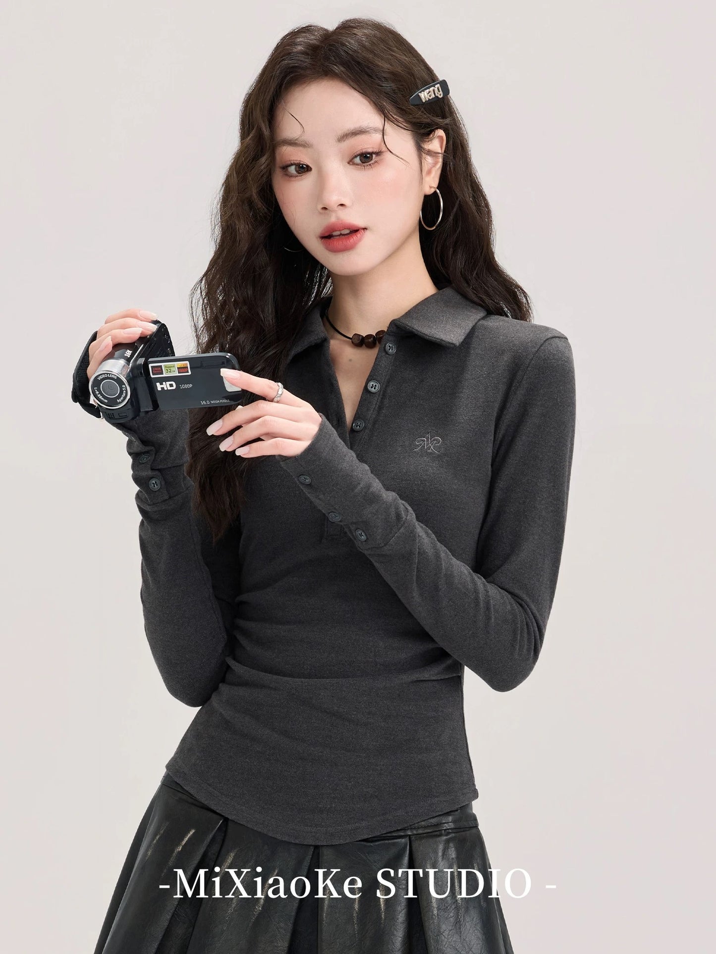 Mi Xiaoke design gray slim long-sleeved T-shirt women's spring 2025 new style inner wear knitted sweater bottoming top