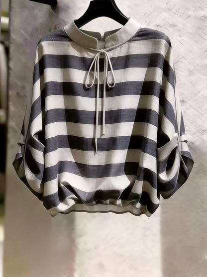 Store-exclusive French-style striped top for women—a stylish, chic, and unique design perfect for commuting; a stunning new 2026 arrival.
