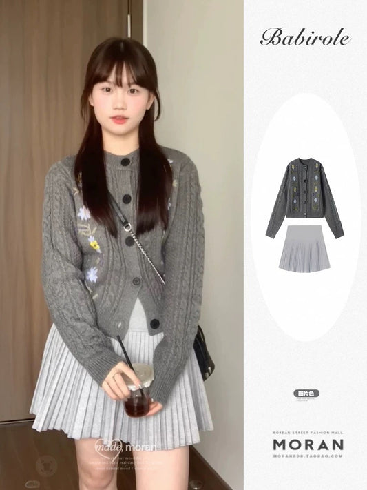 Fair Isle Sweater Lazy High-end Embroidered Flower Gray Knitted Cardigan Jacket Short Skirt Two-piece Set Autumn and Winter