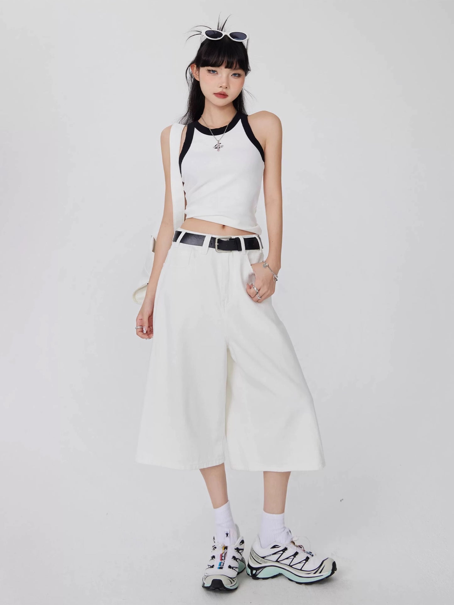 MZVZ American Retro White Denim Capri Shorts Women's Summer 2025 New Style Loose Wide Leg Versatile 7/8 Shorts