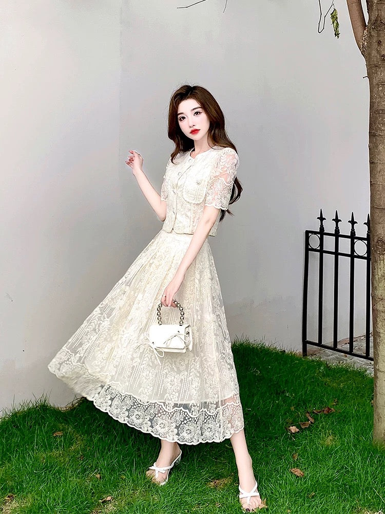 This year's popular beautiful suits for women 2025 new summer age-reducing beautiful and fashionable lace skirt two-piece suit