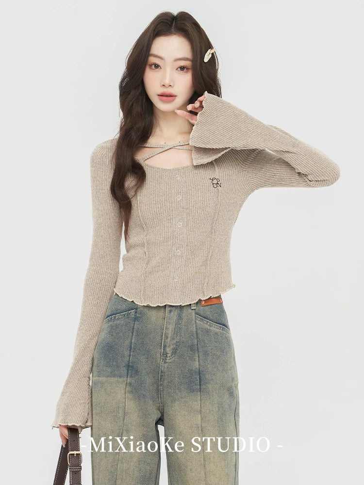 Mi Xiaoke design flared sleeve knitted sweater for women in early autumn hot girl suit slim fit bottoming shirt short top