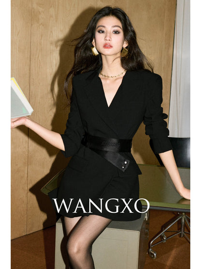 WANGXO｜Skin-friendly numb woven texture｜Heavy satin belt｜Stand-up old money suit dress