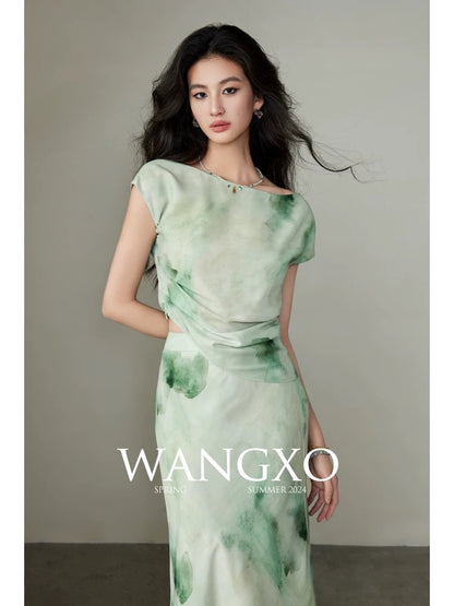 WANGXO｜High-density silk and linen satin with the same fabric texture｜Square neckline pleated top & fishtail skirt set