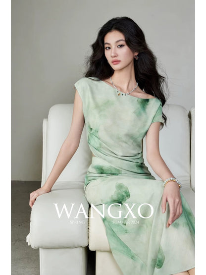 WANGXO｜High-density silk and linen satin with the same fabric texture｜Square neckline pleated top & fishtail skirt set