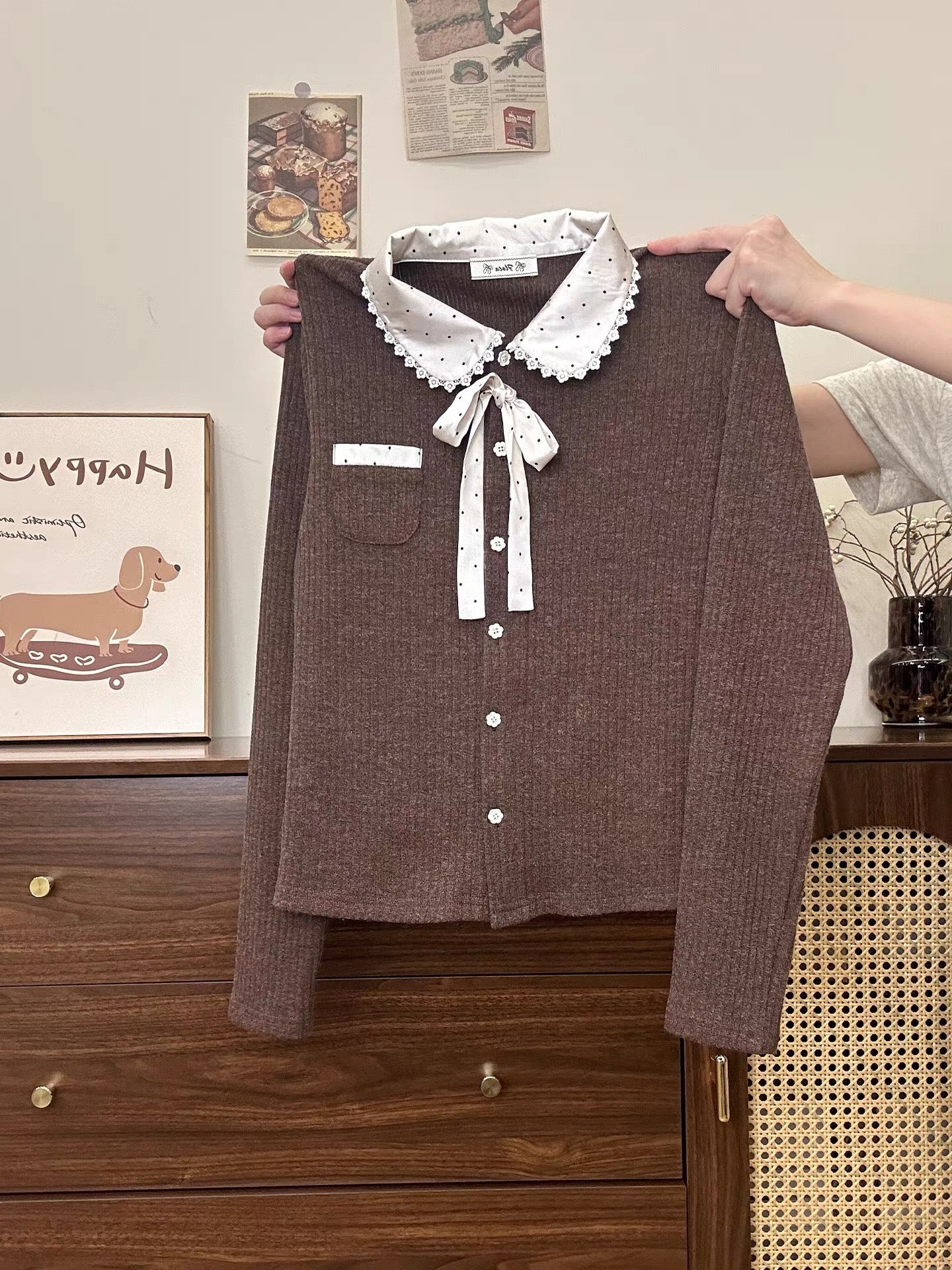 Creamy Universe: Polka Dot Tie-Waist Polo Collar Knit Cardigan, Long Sleeve, Retro Style, Slim Fit, Inner Layer Top