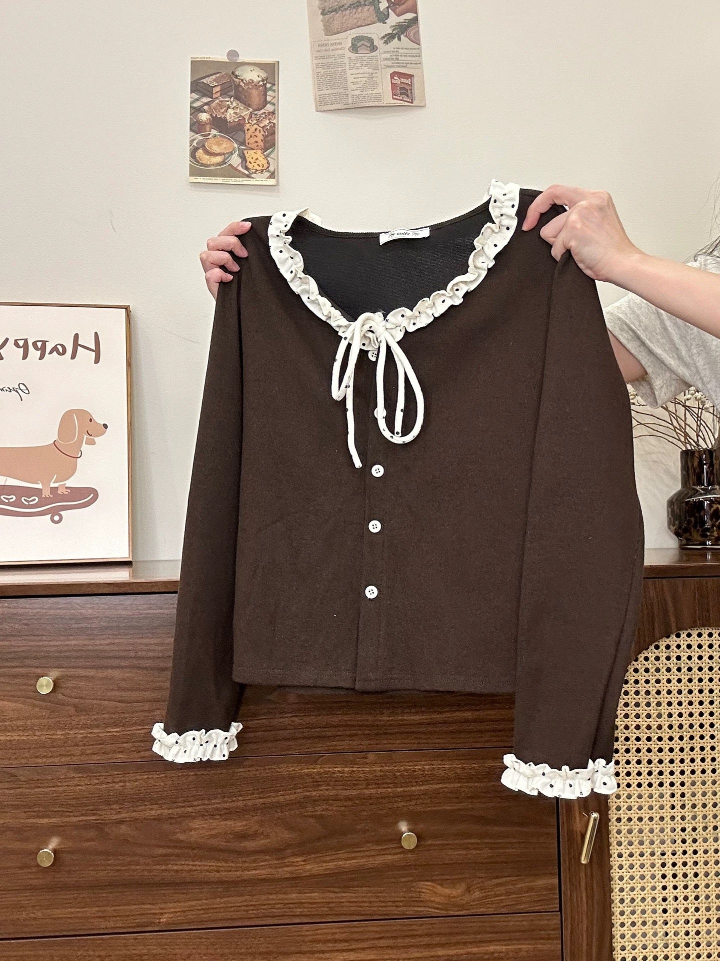 Creamy Universe: Polka Dot Tie-Waist Ruffled V-Neck Thickened Long-Sleeved Slim Fit Knit Top for Women