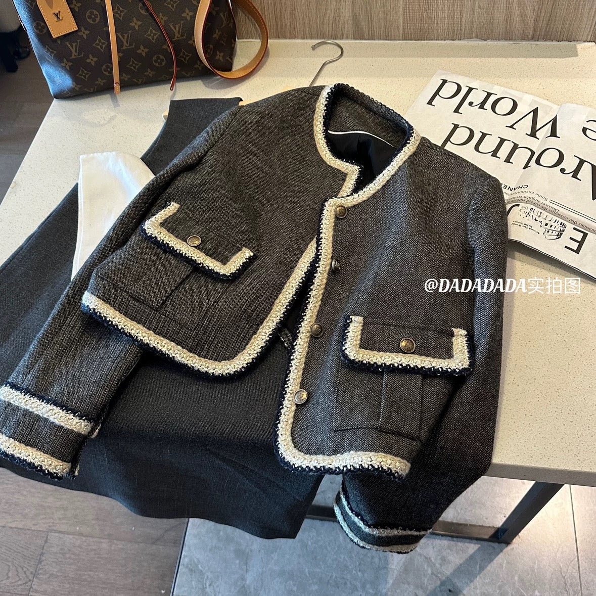 [Golden Girl Jenny] Retro Golden Girl Style Contrast Color Short Jacket Women 2025 Autumn New Age-Reducing Brown Top