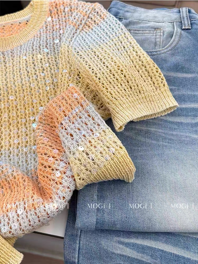 Korean-style women's summer T-shirt featuring a gradient sequin design, round neck, and short sleeves; a sweet, soft, and stylish "Chanel-esque" top.