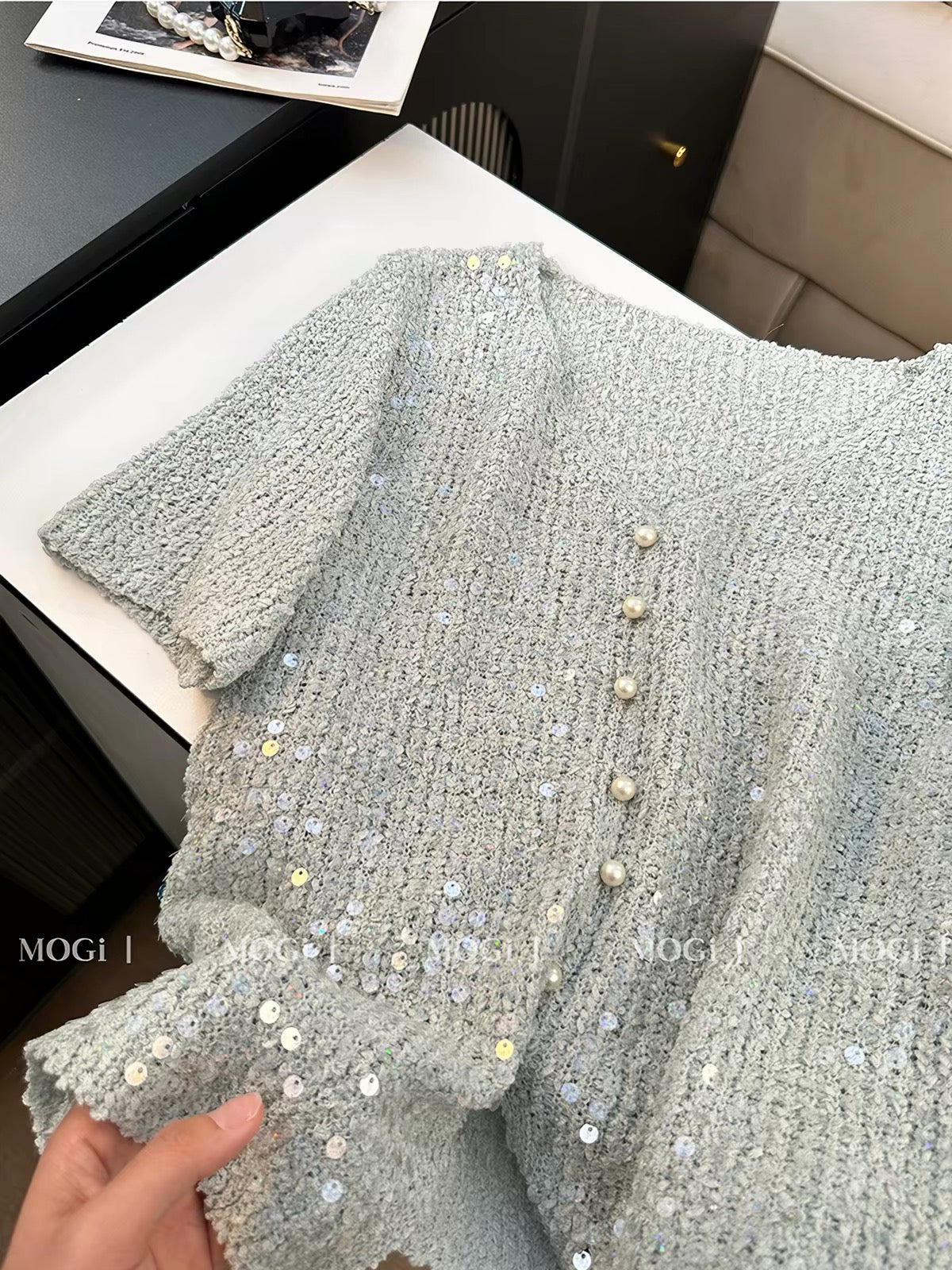Women's Summer V-Neck Short-Sleeve Cardigan – Chic, Sophisticated "French-Chic" Style with Pearl Buttons