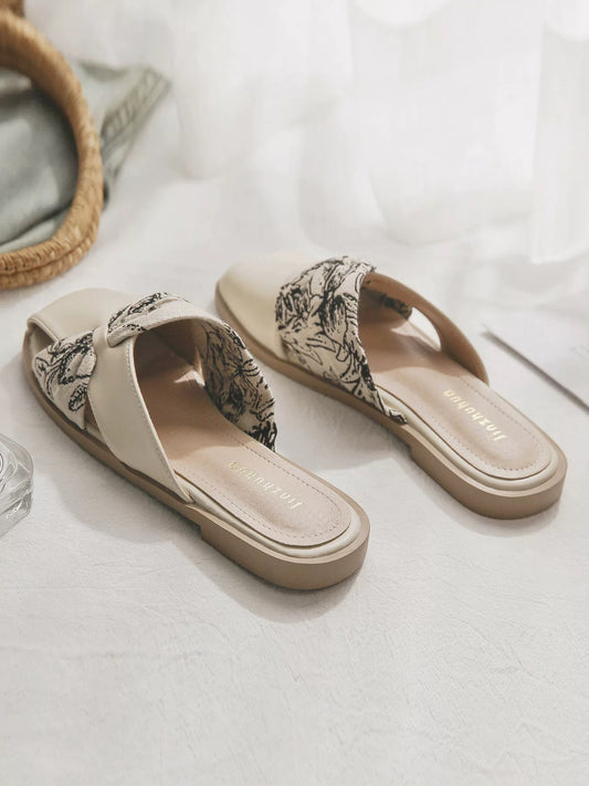 Sheepskin version ~ Evening wind gentle no heel lazy one-step flat French temperament closed head half slippers women summer