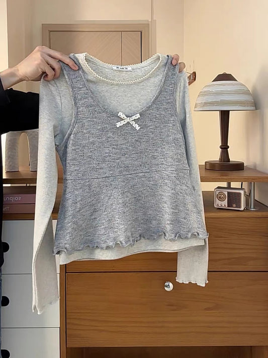 Preppy style bow-tie suspender patchwork faux two-piece T-shirt with front shoulders, lace trim, round neck, inner layer top, rolled-up long sleeves