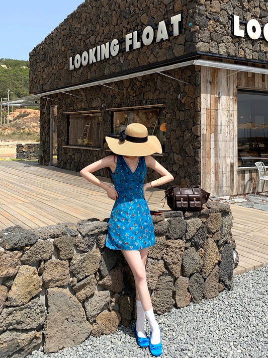 Summer very beautiful skirt female travel holiday style blue sleeveless V-neck floral vest dress small