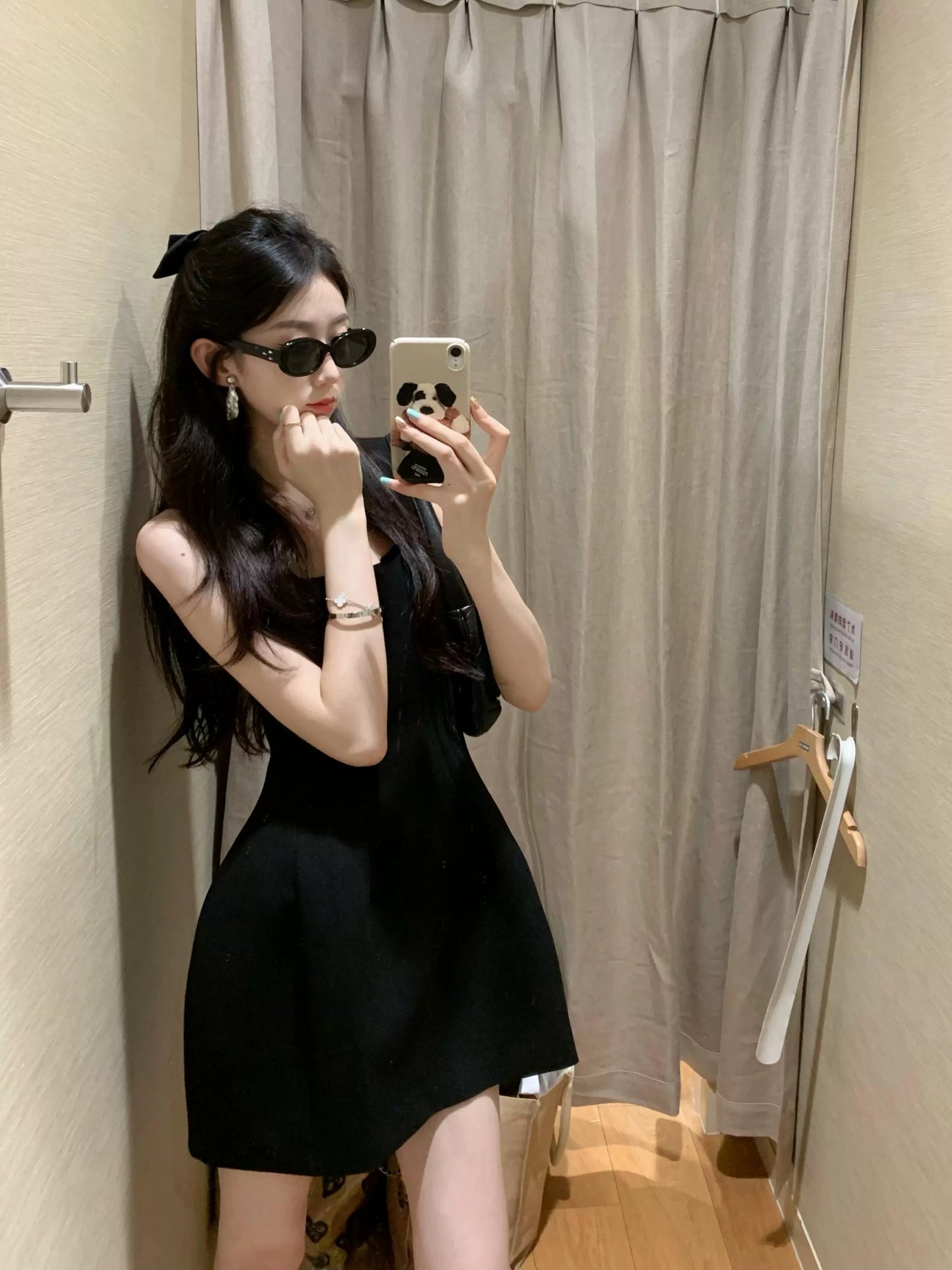 175 tall lengthened French Hepburn style black suspender dress female 180 super long waist slimming little black dress