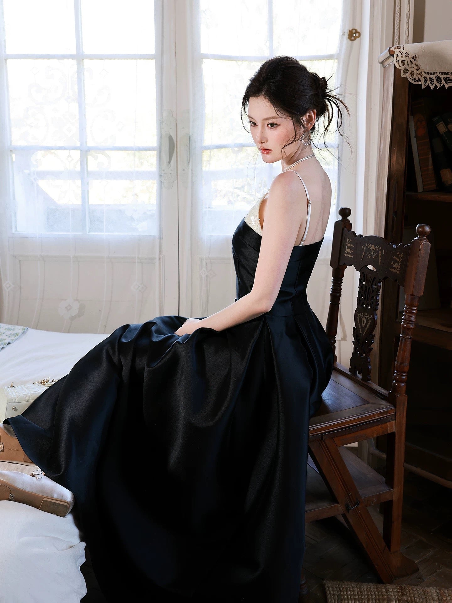 Good Job! [Paris Night] French-style black satin patchwork dress with spaghetti straps, a unique design.