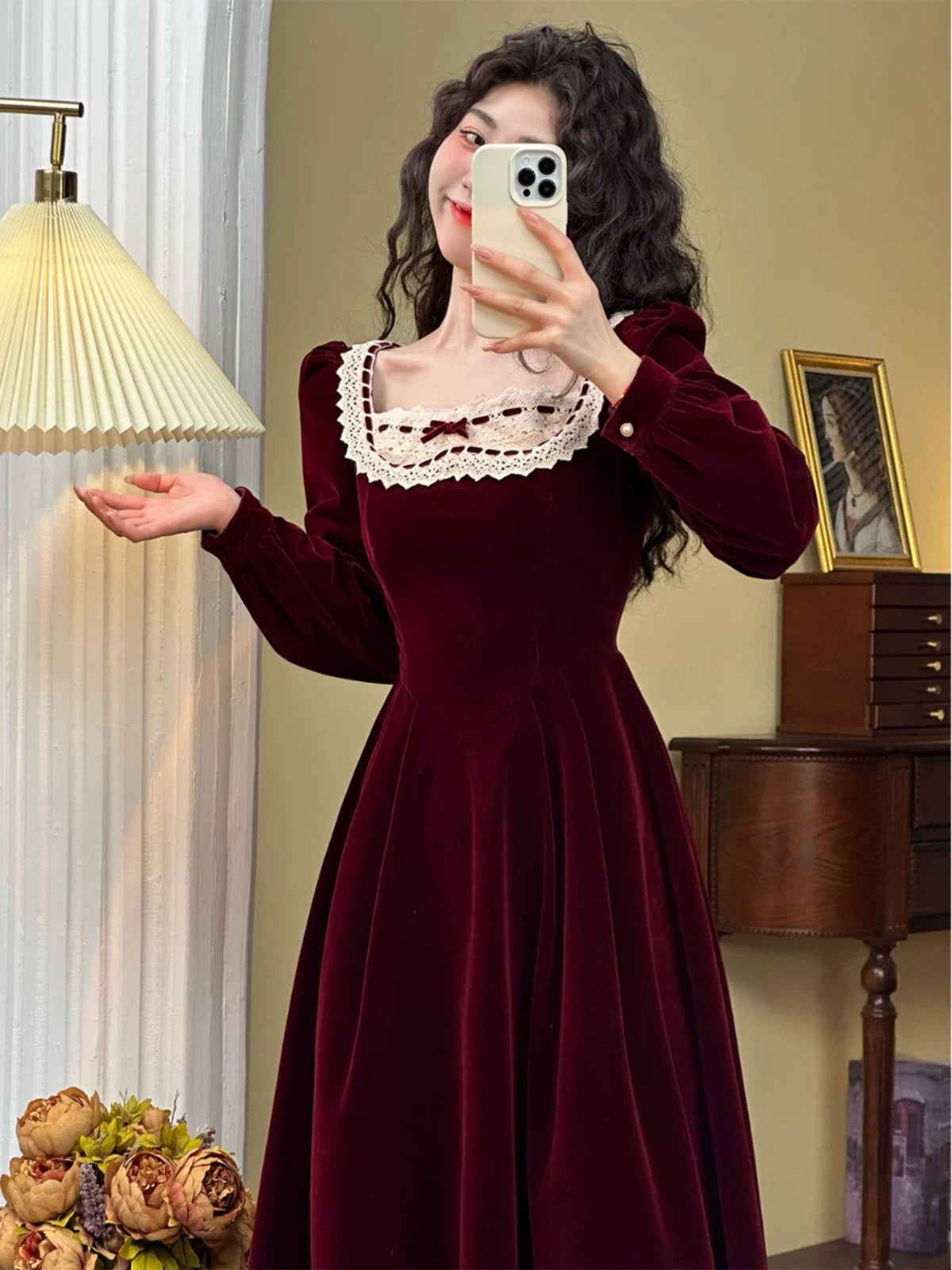 Mrs. Xiao Hepburn daughter jacquard burgundy velvet dress women's autumn and winter long-sleeved retro French style skirt