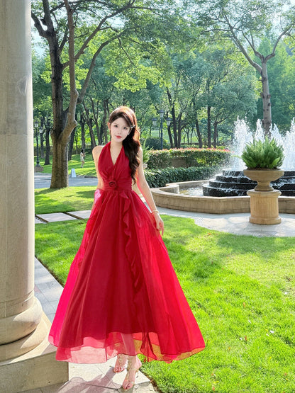 Good Job! 【Rose Moon Shadow】French-style ruffled red halter neck dress, a unique and elegant princess dress.