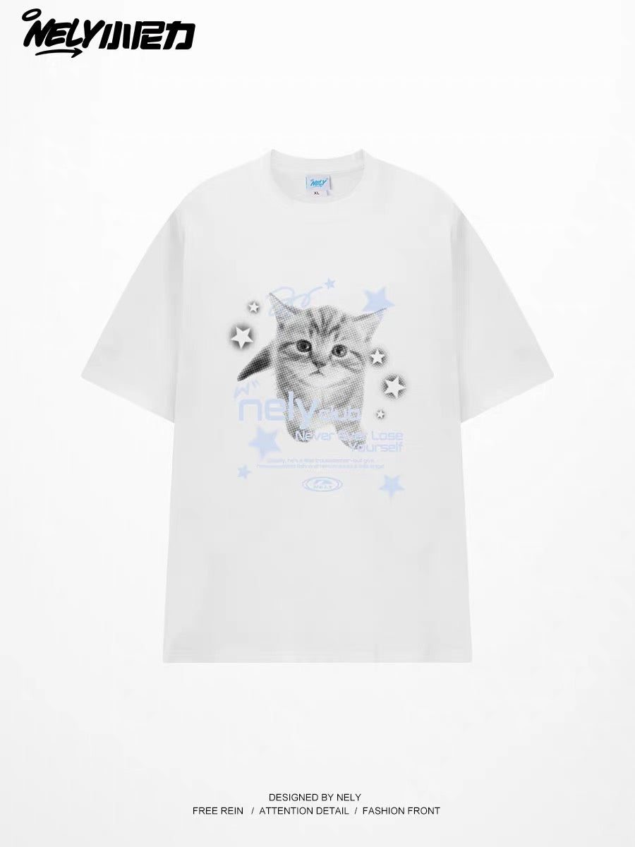 Unisex Short-Sleeve T-Shirt with Fresh Blue Star & Kitten Print – American Retro, Loose-Fit, Versatile Crew-Neck Casual Top