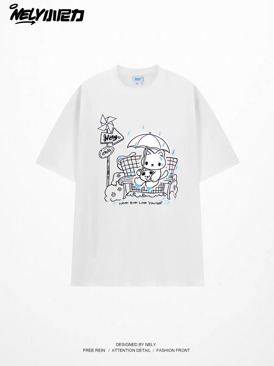 Loose-fit, versatile, and fresh-style short-sleeve T-shirt featuring a unique line-art print of a cat holding an umbrella; a casual crew-neck top perfect for students.