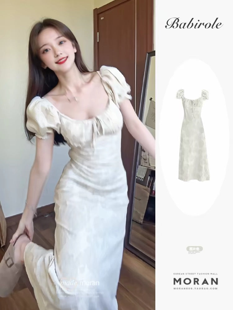 French-style apricot square neck short-sleeved dress for women, summer, petite, slim fit, jacquard, mature and sophisticated long dress.