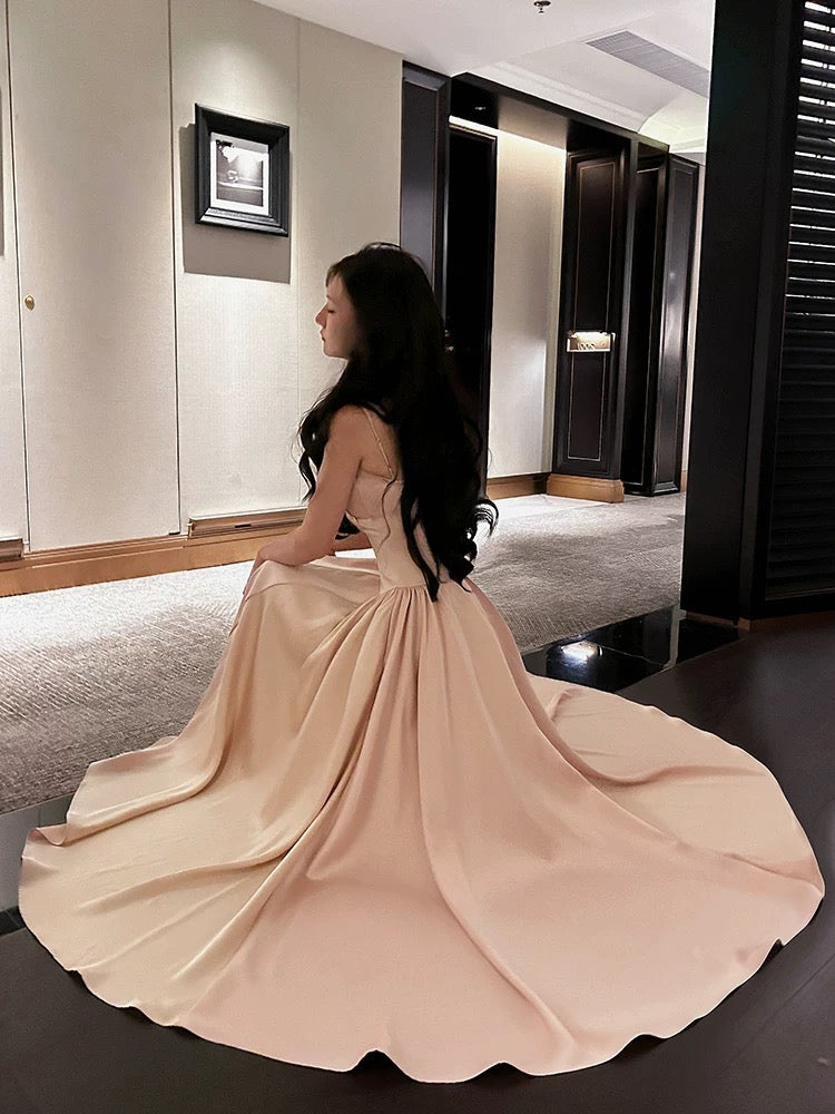 Good Job【Dream Beauty】French waist suspender dress A-line large skirt high-end temperament dress