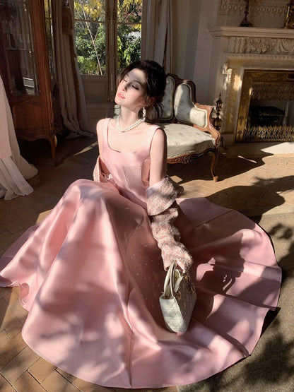 Good Job: [Winter Waltz] French Pink Spaghetti Strap Dress, Square Neck A-line Skirt, Birthday Dress