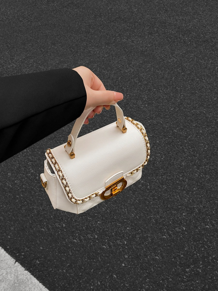 This year's popular small bags for women 2024 new summer versatile crossbody bag high-end niche portable small square bag