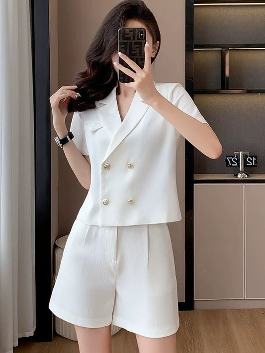 White suit suit 2024 new women's summer small short trousers short-sleeved suit shorts two-piece set