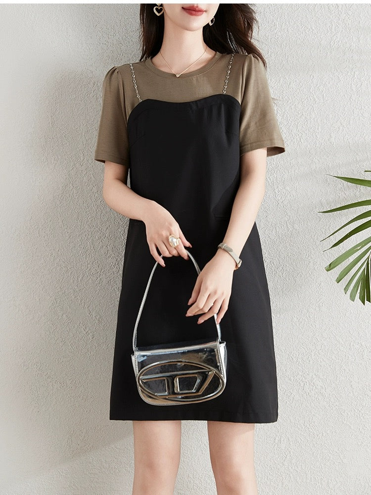 Contrast color splicing fake two-piece dress for women summer 2024 new fat mm loose belly-covering slim casual straight skirt