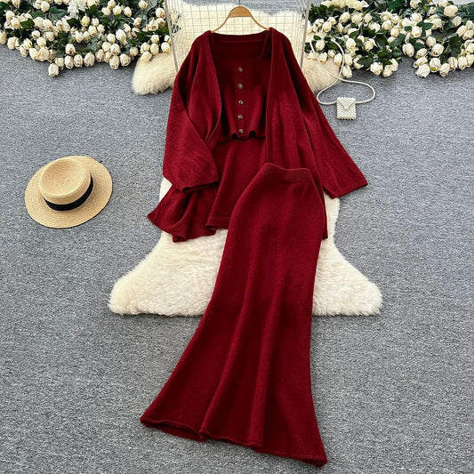 Lazy style casual suit for women in autumn, loose and versatile sleeveless square neck vest, loose outer wear knitted jacket and skirt
