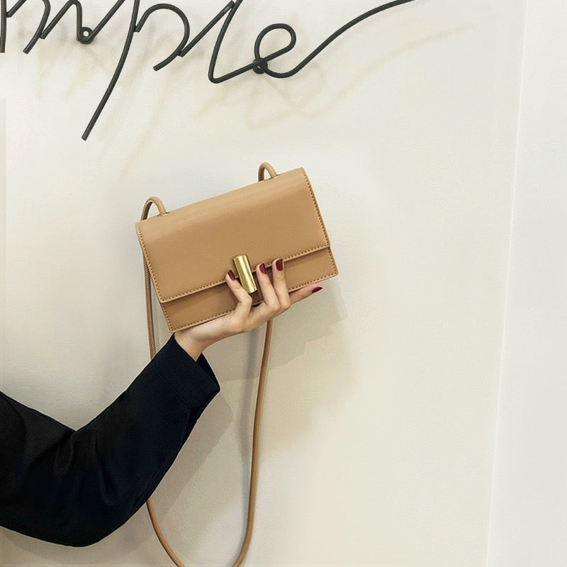New small bag for women 2023 new Korean style versatile shoulder crossbody bag Internet celebrity fashion small square bag is popular this year