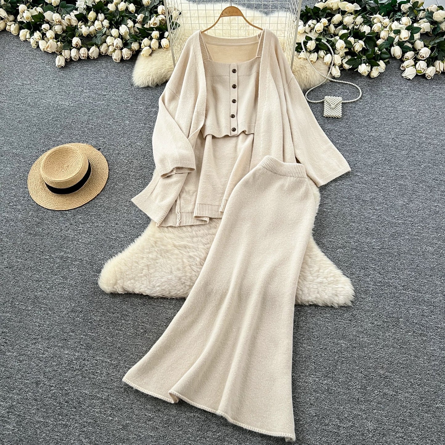Lazy style casual suit for women in autumn, loose and versatile sleeveless square neck vest, loose outer wear knitted jacket and skirt