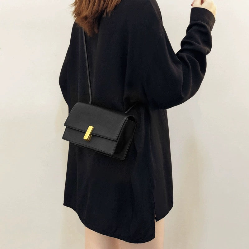New small bag for women 2023 new Korean style versatile shoulder crossbody bag Internet celebrity fashion small square bag is popular this year