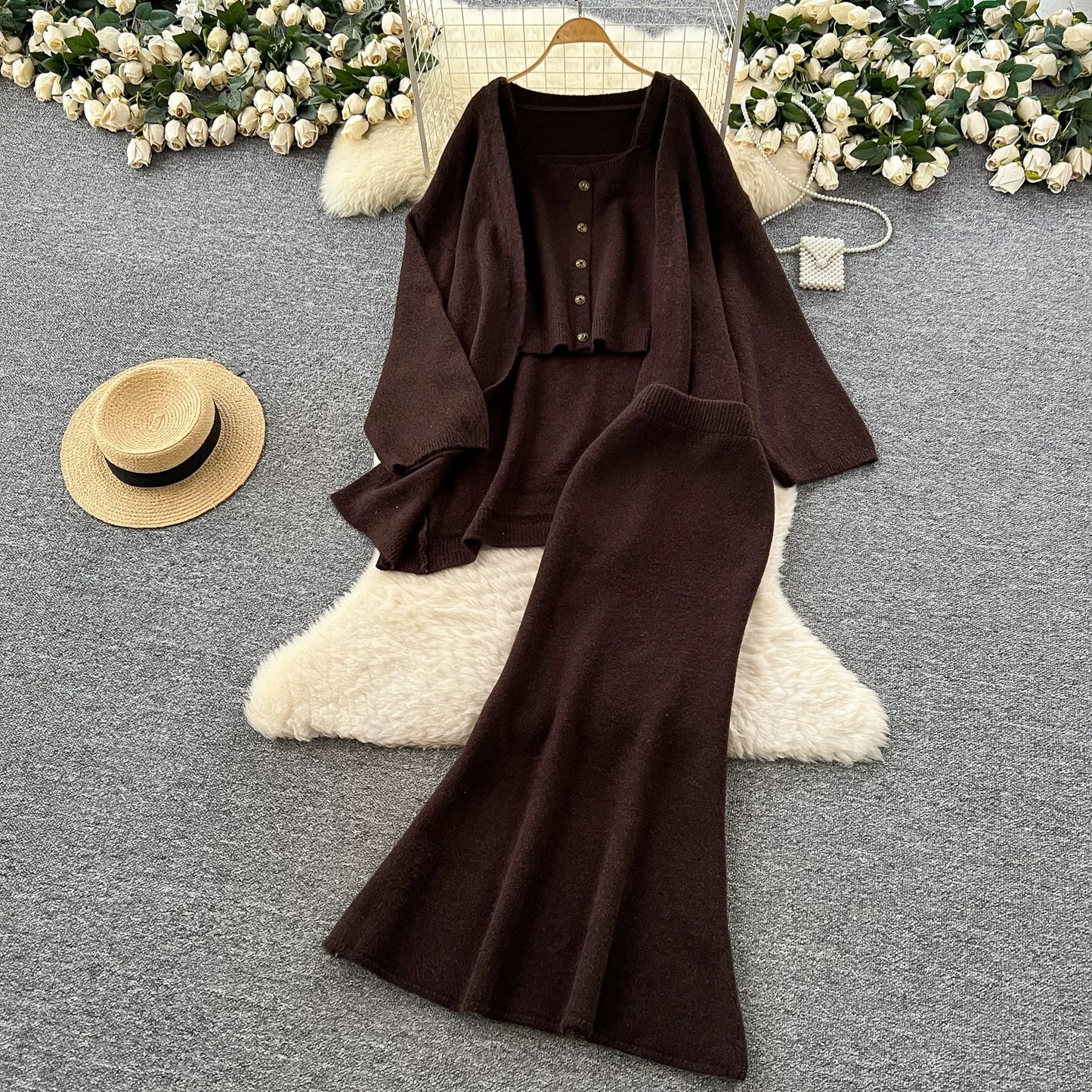 Lazy style casual suit for women in autumn, loose and versatile sleeveless square neck vest, loose outer wear knitted jacket and skirt