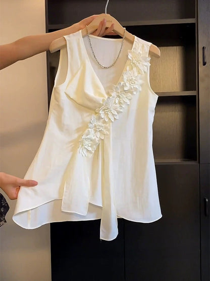 French style three-dimensional flower V-neck sleeveless vest shirt for women in summer with loose and slim design and ribbon top