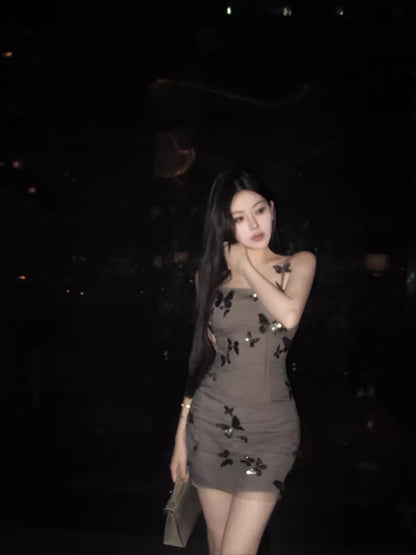 woppei [Zhuang Zhou Mengdie] blu* heavy industry three-dimensional butterfly off-shoulder slim hip-covering short suspender dress