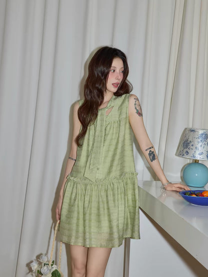 Chaochao's Forest-Style Green Sleeveless Dress with Tie-Detail – Summer 2026 Fresh, Casual, Loose-Fit Mini Dress with Lettuce-Edge Trim