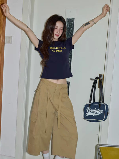 Chaochao's Khaki Utility-Style Cropped Wide-Leg Casual Pants (Women's) – Summer 2026 Vintage Loose Straight-Leg High-Waisted Mid-Length Trousers