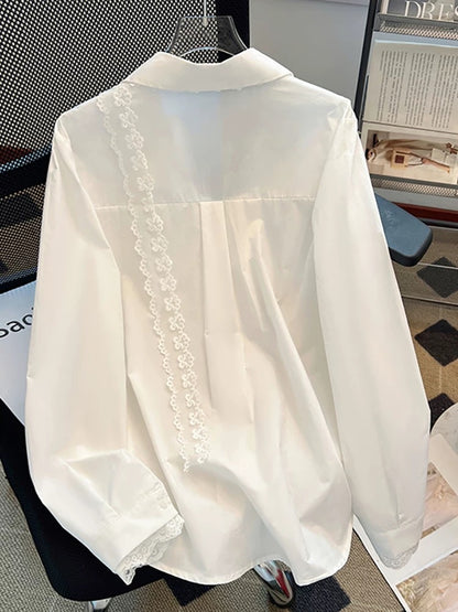 Self-retained style recommendation ~ 2025 Spring and Autumn loose design lace splicing V-neck lapel long-sleeved shirt top for women