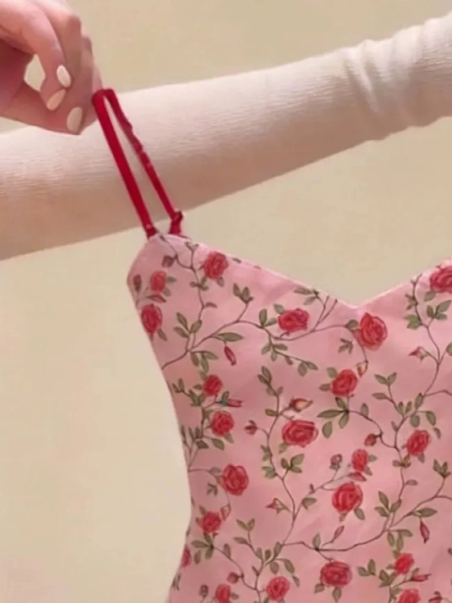Foreign trade counter export cut label niche design pink floral camisole women's spring and summer new slim fit short top