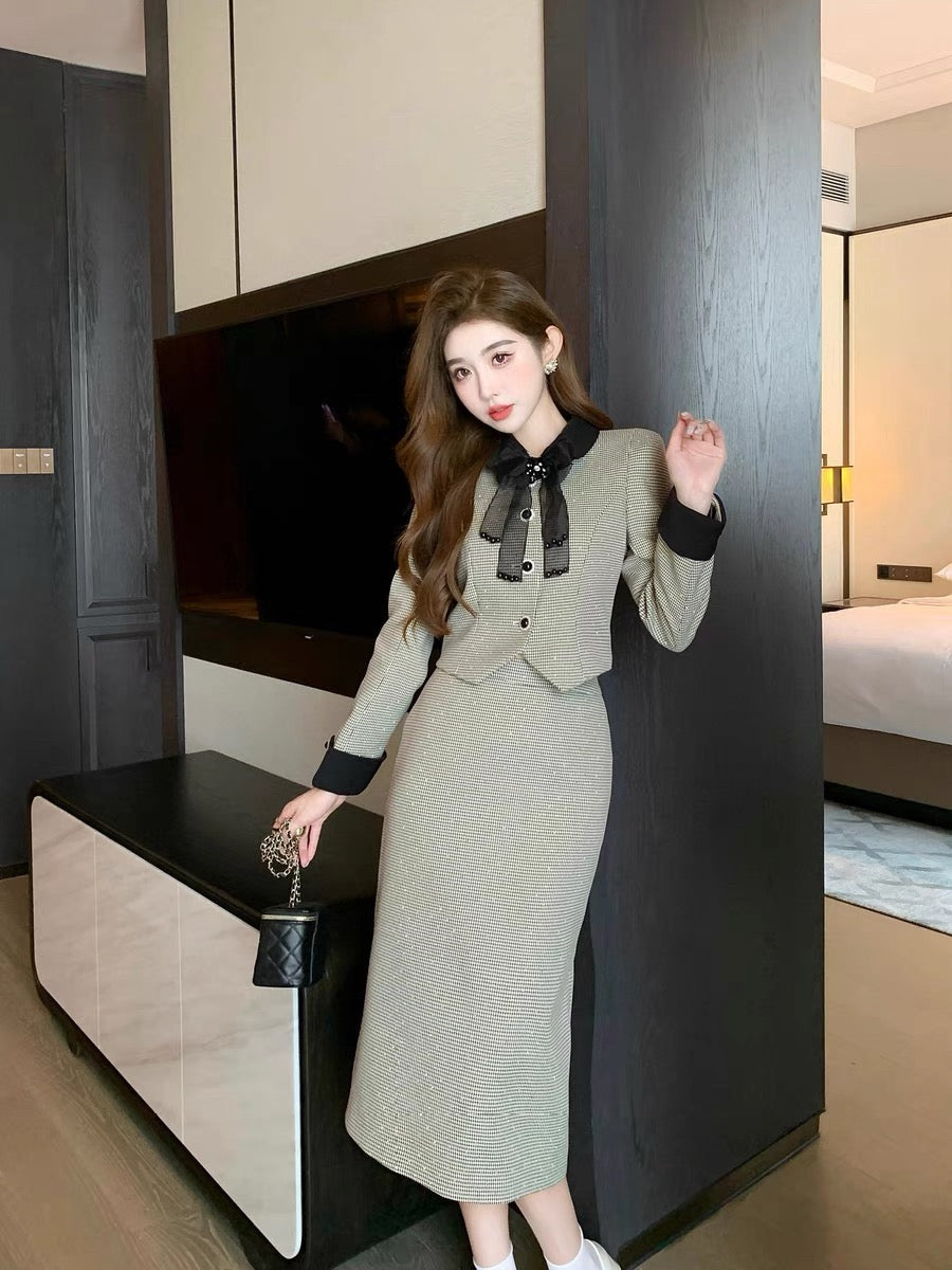 Autumn outfit mature royal sister style suit for women 2024 new houndstooth coat and skirt two-piece set Nanyou