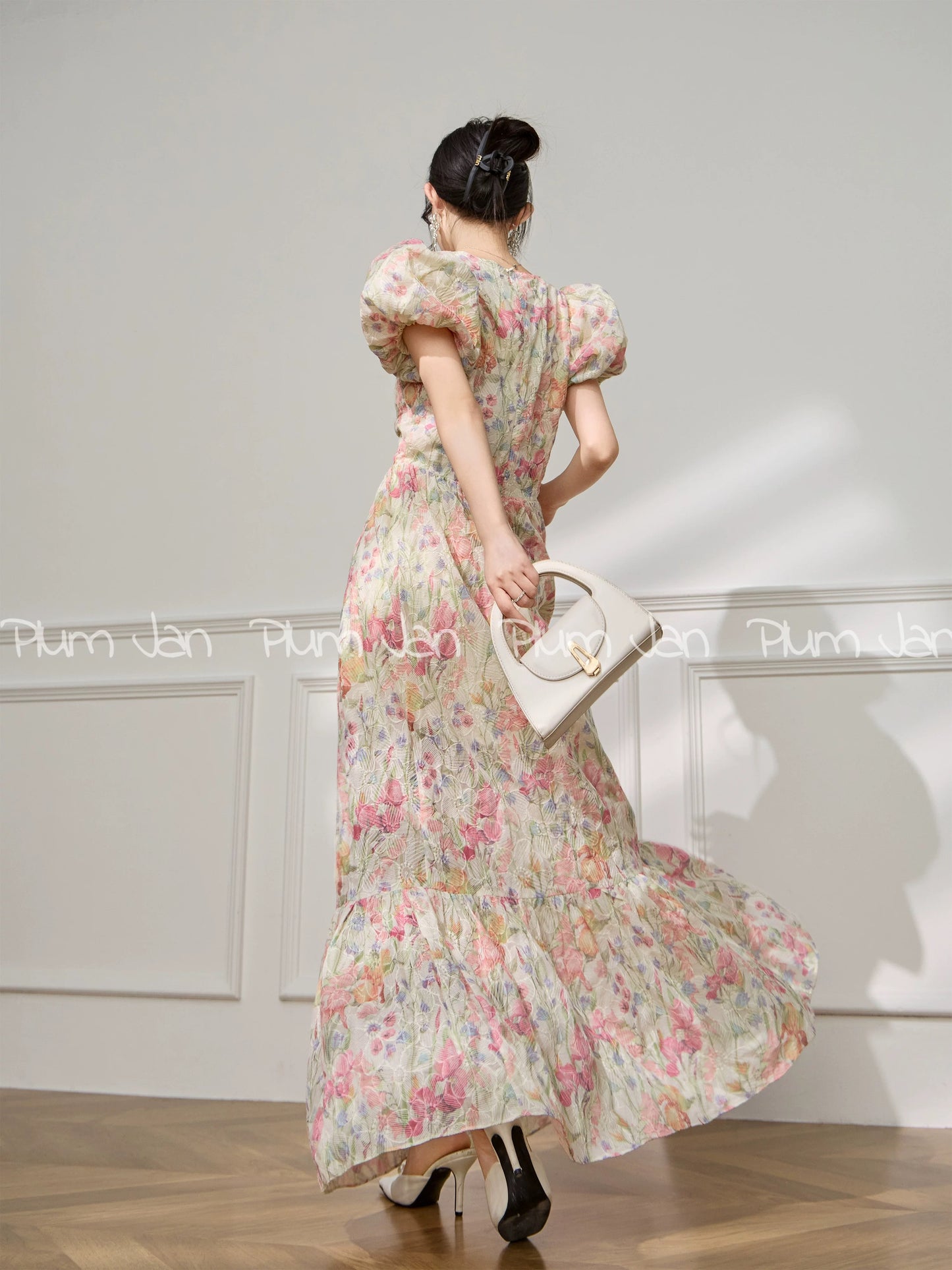 Plum Jan/May Day travel outfit three-dimensional pleated bubble sleeve floral dress new tea dress