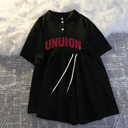 Summer college style casual two-piece suit for women 2024 new polo shirt short-sleeved shorts loose running sportswear