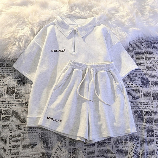 Internet celebrity sportswear suit for women summer loose casual age-reducing short-sleeved shorts fashionable salt two-piece set for small people