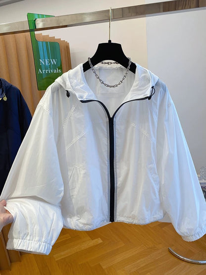 High-grade long-sleeved hooded sun protection clothing for women in summer 2025 new loose and fashionable lightweight jacket tops