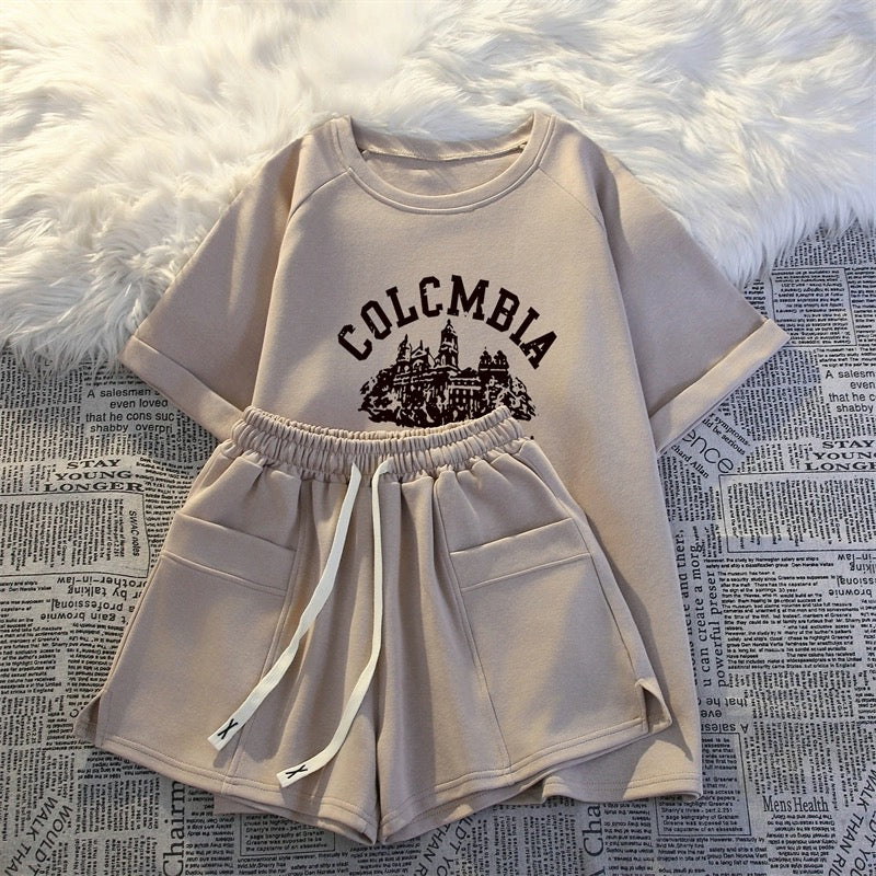 Short-sleeved shorts casual two-piece suit for women 2024 summer new fashion age-reducing running sportswear loose and comfortable