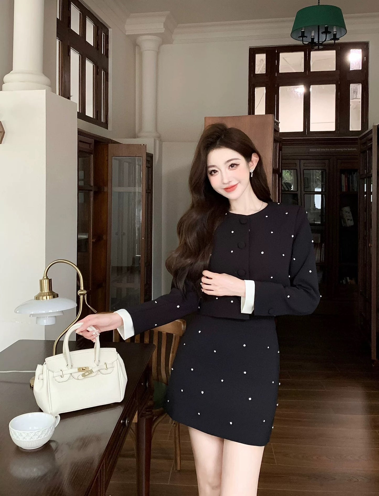Shenzhen Nanyou designer niche celebrity small fragrance French heavy industry diamond coat A-line skirt suit autumn