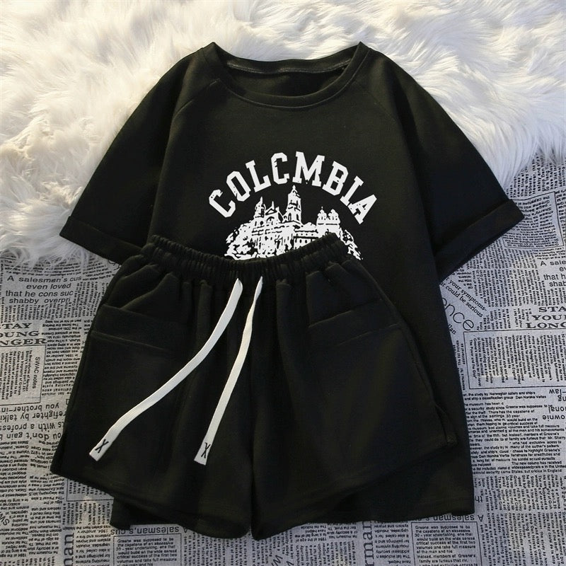 Short-sleeved shorts casual two-piece suit for women 2024 summer new fashion age-reducing running sportswear loose and comfortable